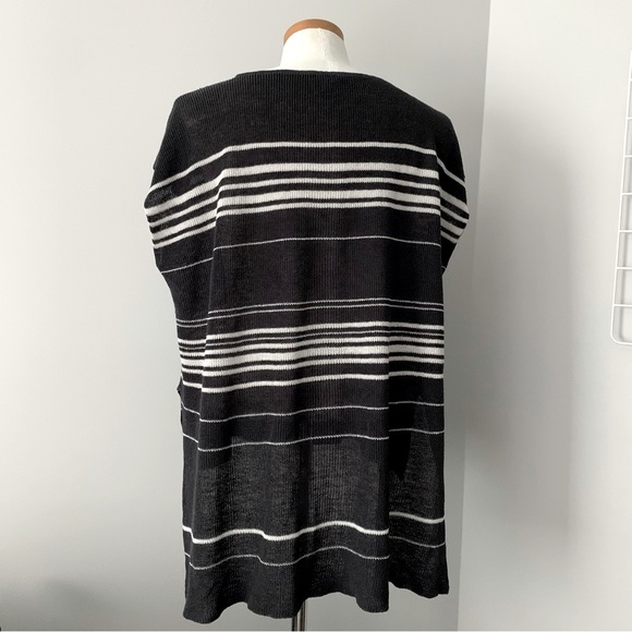 Eileen Fisher Organic Linen Knit Boxy Short Sleeve Poncho Striped Top Graphite/… - Picture 6 of 10